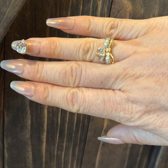 14K Gold Plated Ribbon Bow Diamond Charm Ring - Picture 6 of 9